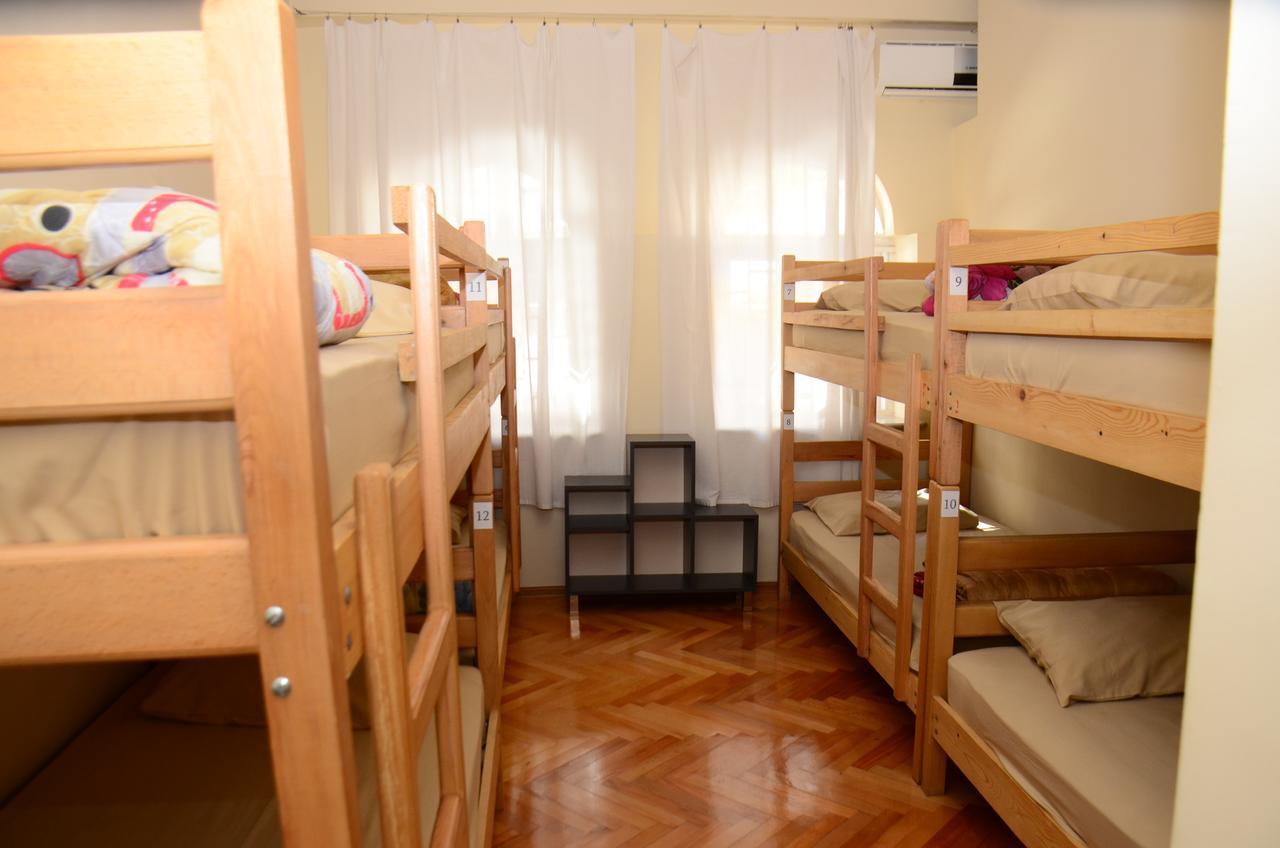 Hostel Batumi Globus Eksteriør bilde